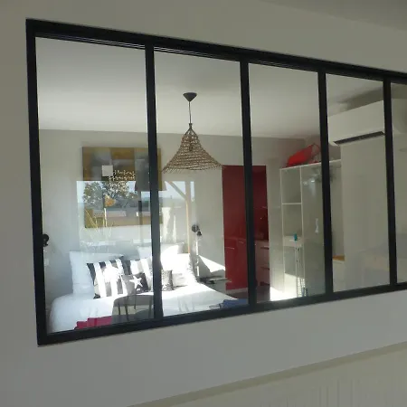 Apartment Cote Maquis 50m2 Dans Villa, En Rez De Jardin