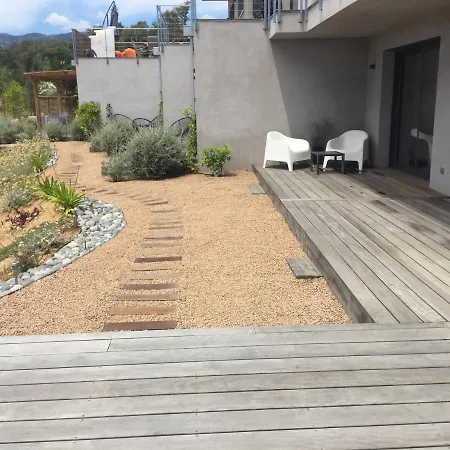 Cote Maquis 50m2 Dans Villa, En Rez De Jardin Porto-Vecchio (Corsica)